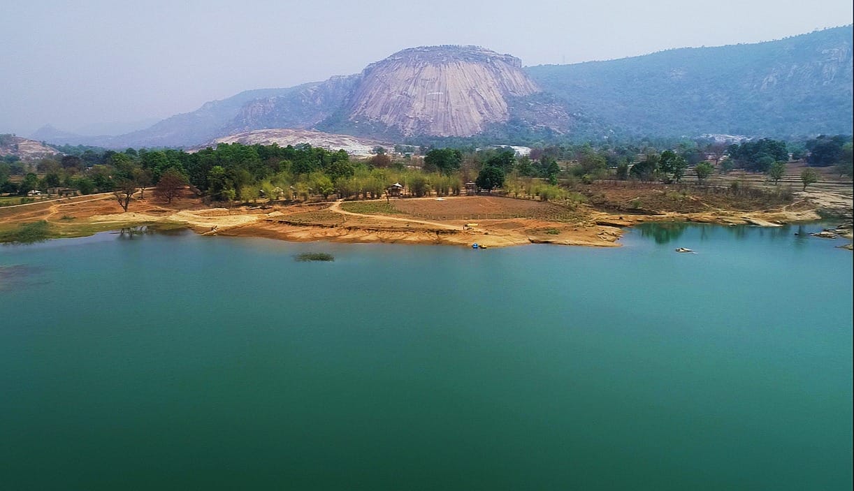 2366e68596cae99a7c148c06667cc892e2d0b0e759999e43330765d1d489dda6.0