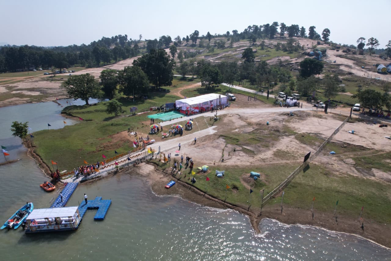 e2b8ddfbdc49f9db391382bc77ee5253edb7d45c771e46e456aca17267a53662.0