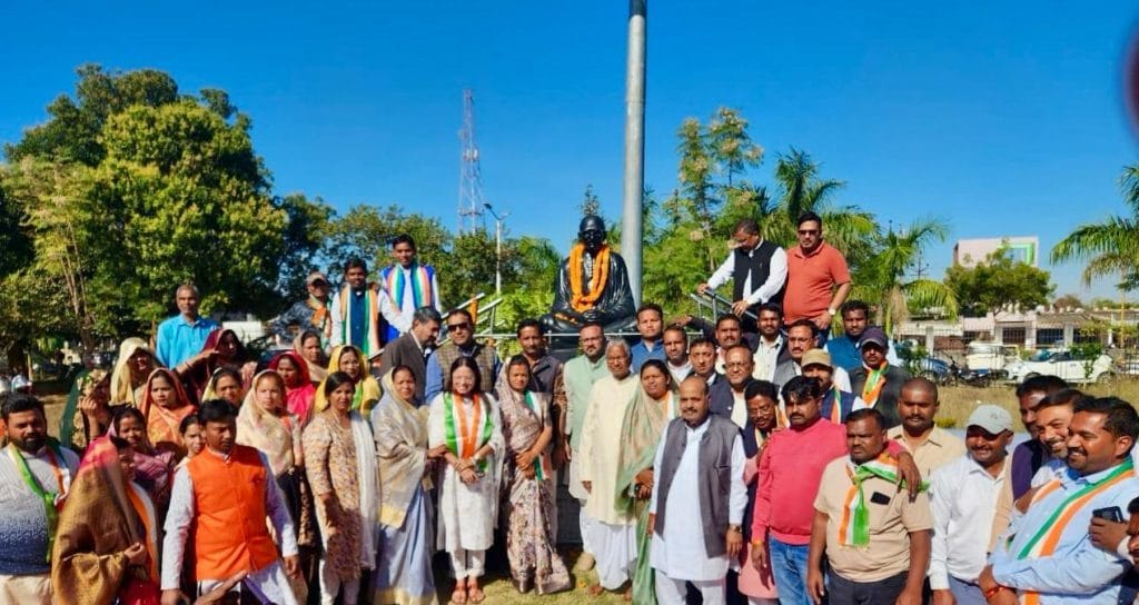 कांग्रेस के अध्यक्ष पद की प्रत्याशी कुसुमलता राजवाड़े