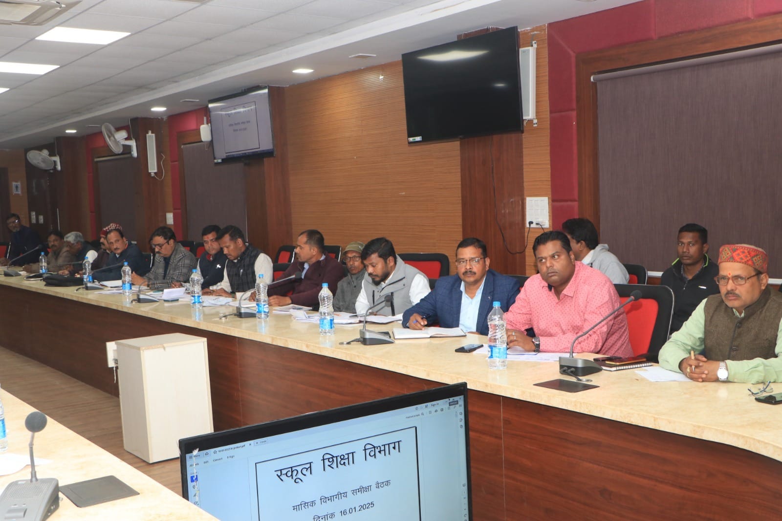 कलेक्टर श्री एस जयवर्धन