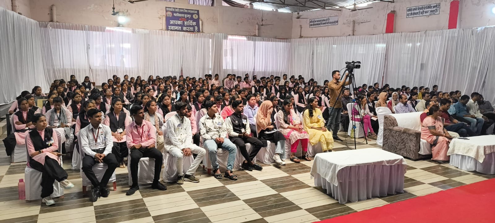 विकसित भारत युवा संसद महोत्सव का भव्य आयोजन