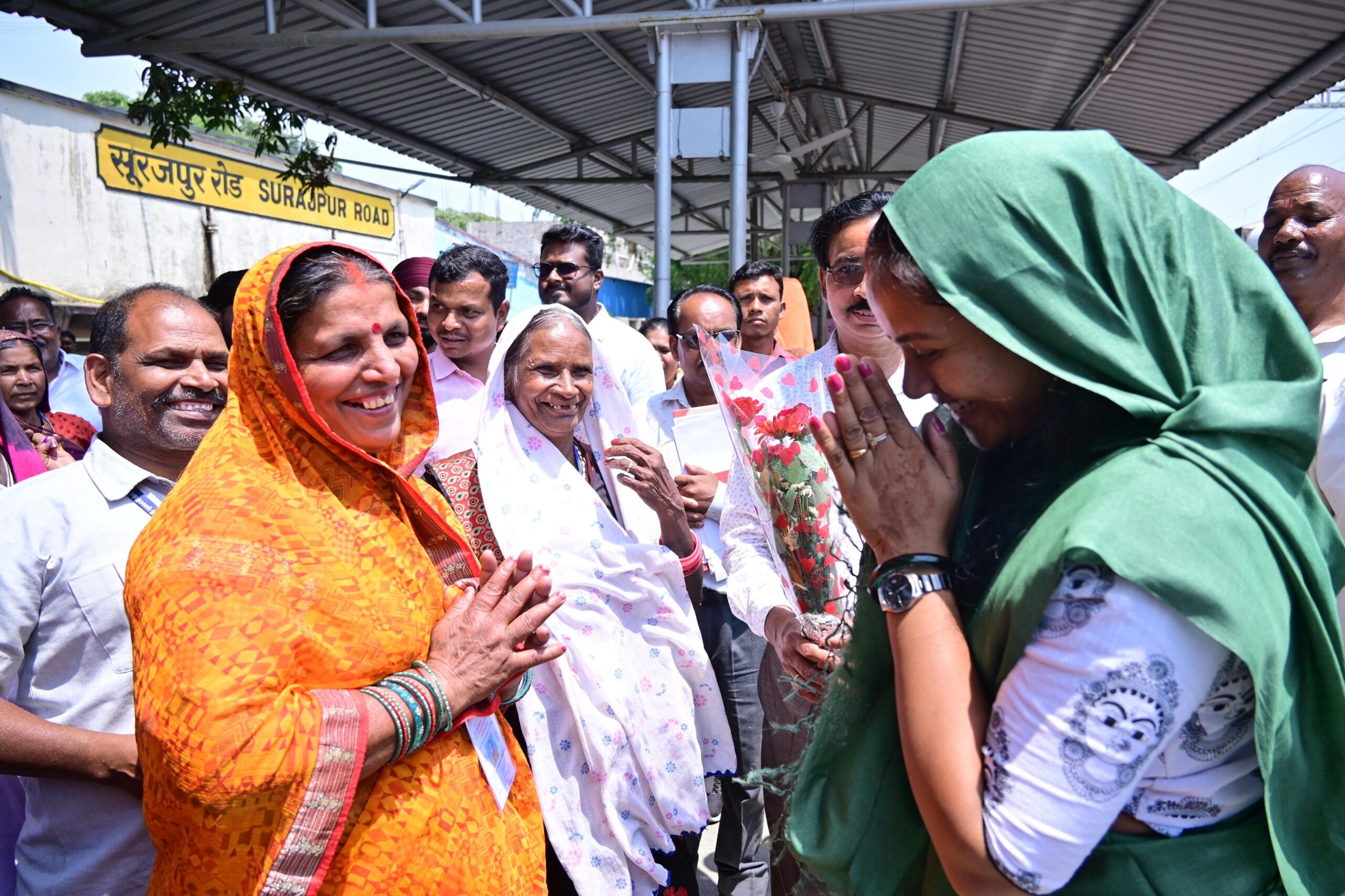 मुख्यमंत्री तीर्थ दर्शन योजना के तहत विशेष ट्रेन रवाना, वरिष्ठ नागरिक करेंगे ओंकारेश्वर-महाकालेश्वर के दर्शन