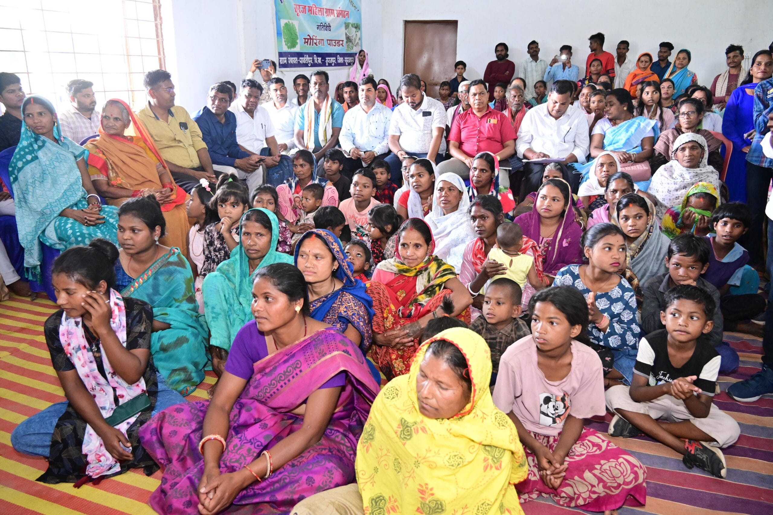 गांव, बस्ती चलो अभियान के रथ को आगे बढ़ा रही हैं मंत्री लक्ष्मी राजवाड़े