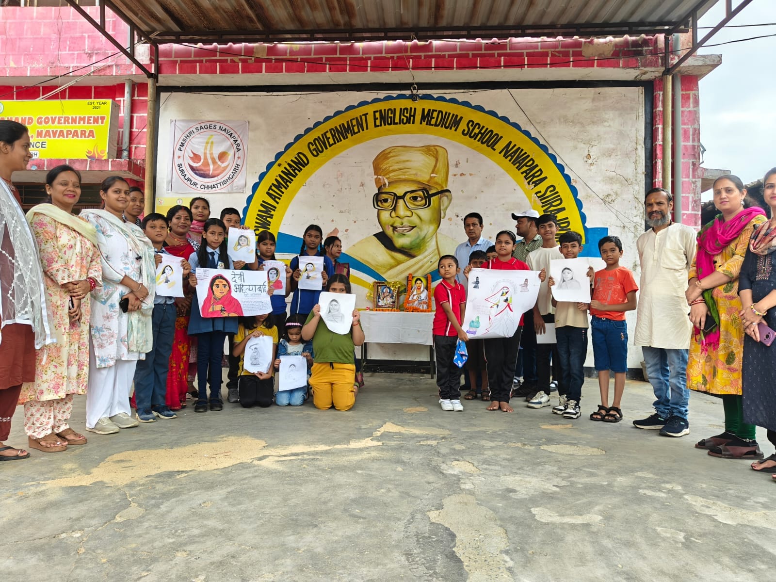 देवी अहिल्याबाई होल्कर के जयन्ती के अवसर पर जिले के विद्यालयों में विभिन्न कार्यक्रम का किया गया आयोजन