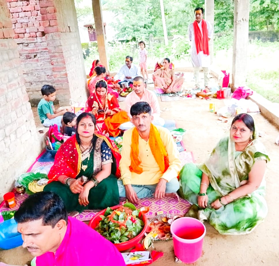 देवनगर शिव मंदिर में सामूहिक रुद्राभिषेक पूजा, उमड़ा श्रद्धालुओं का सैलाब