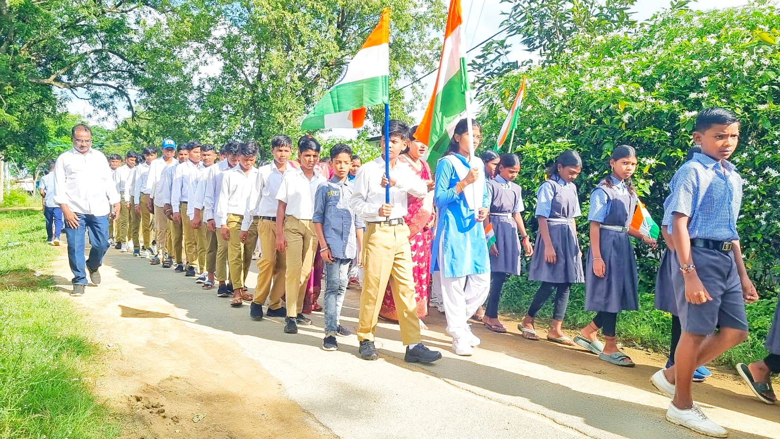 गंगोटी विद्यालय में धूमधाम से मनाया गया 79वां स्वतंत्रता दिवस | जनपुकार CG न्यूज