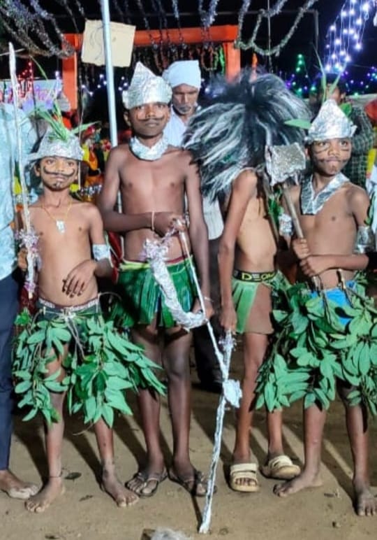 ग्राम पंचायत बंजा में करमा प्रतियोगिता का भव्य आयोजन | लटमा करमा दल प्रथम