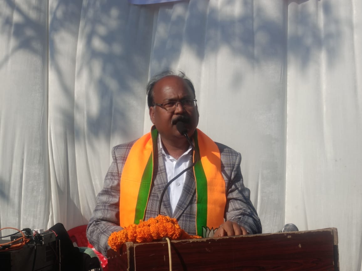 नगर पंचायत बिश्रामपुर में अटल परिसर का हुआ लोकार्पण