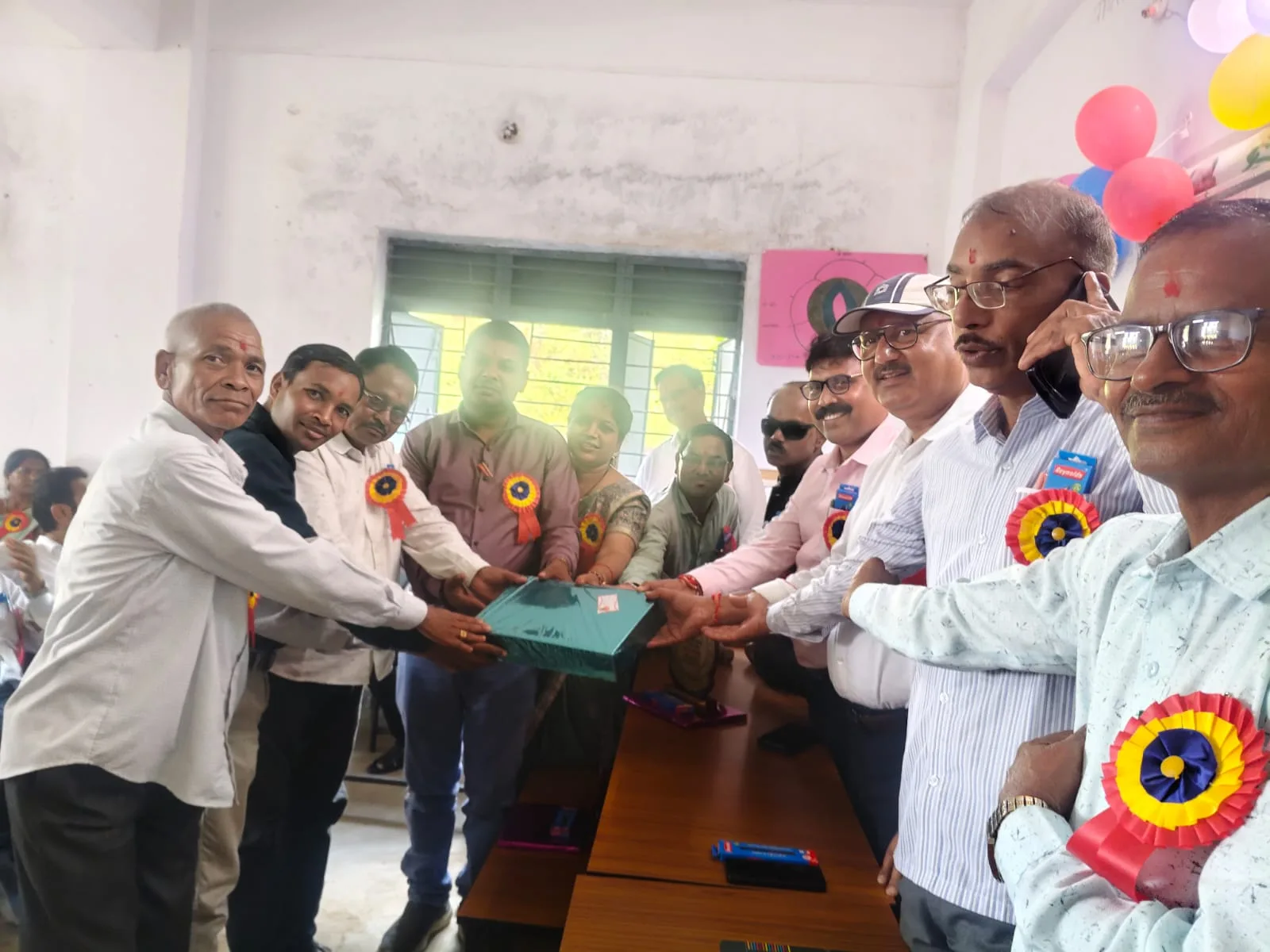 शिक्षक दिवस पर संकुल स्तरीय शिक्षक सम्मान समारोह का हुआ आयोजन
